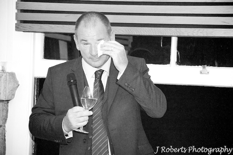 Father tearing up during his wedding speech - wedding photography sydney